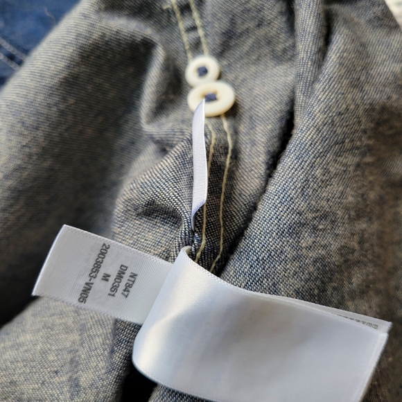 Madewell Straight-Hem Work Shirt in Japanese Denim NT847 Size M NWOT - Picture 9 of 9